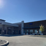 DMV en Fairmont (WV) Dirección, teléfono, citas y trámites https://manualdemanejo.us/wp-content/uploads/2024/12/AF1QipPw7klIuccAgcrGsb7cO4zelRtvpryWyREpSSnLw800-h500-k-no.jpeg